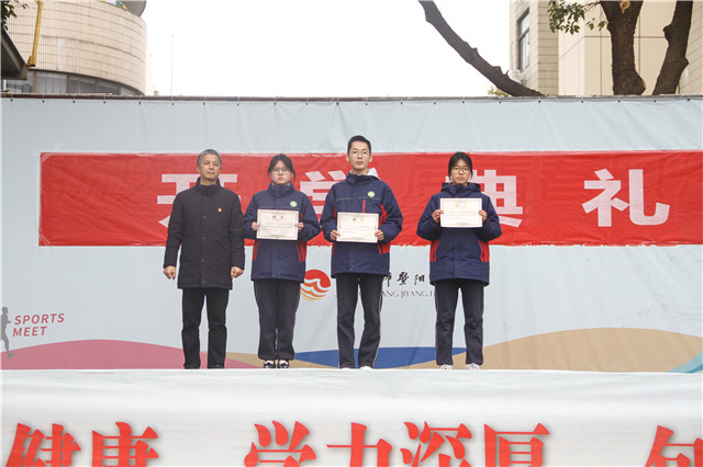 ce600b967a134ff48abb2fcea03eb0de.jpg